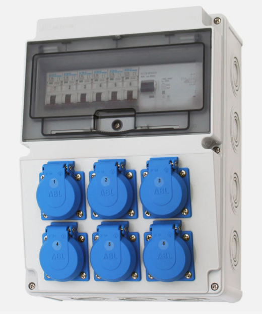 Pistorasiakeskus 6 kpl 230V 16A schuko