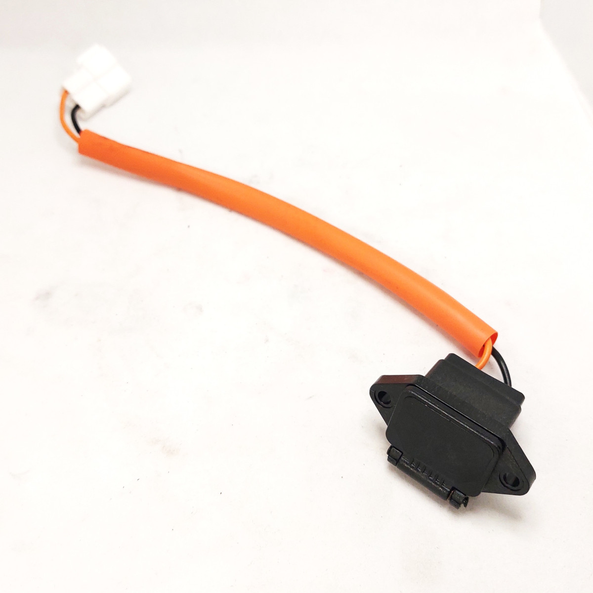 Kontio Motors Silverfox 2.0 Latauspistoke